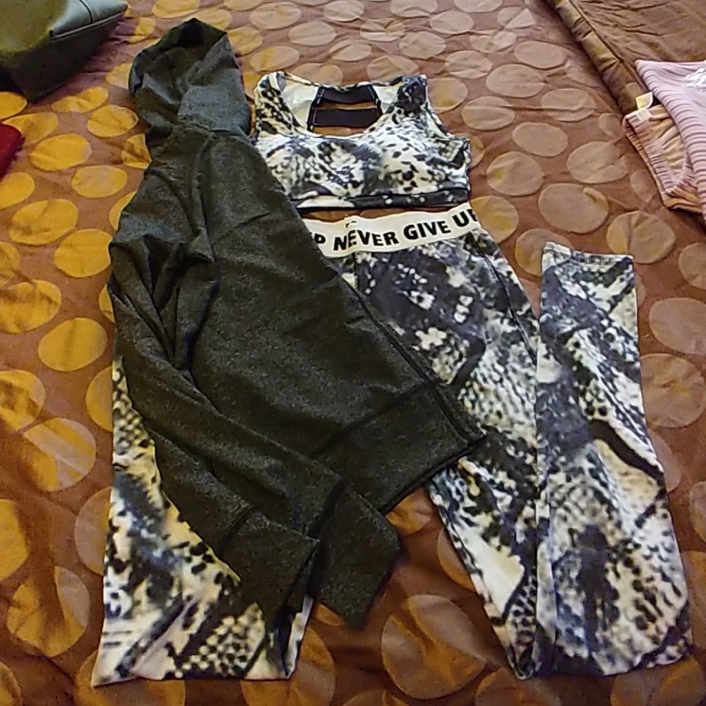 3 pc leggings gym suit